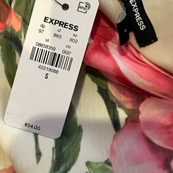 NWT Perfect Floral Boho Chic Blouse - Picture 9 of 9